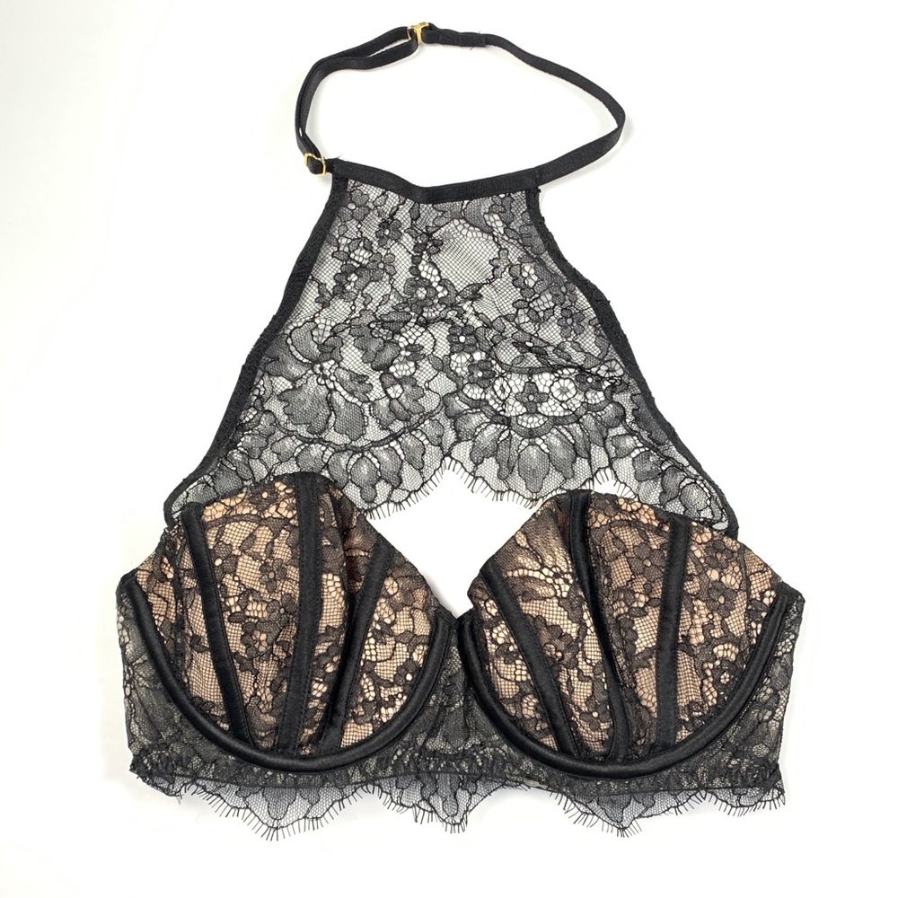 Victoria’s Secret 34C Black Highneck Lace Bra